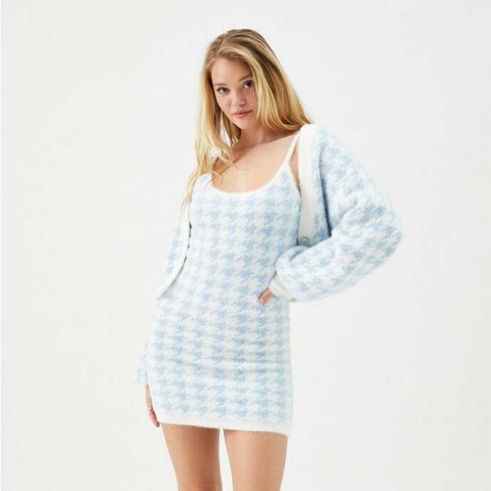 NWT Kendall & Kylie Fuzzy Soft Blue and White Houndstooth Mini Dress from PacSun